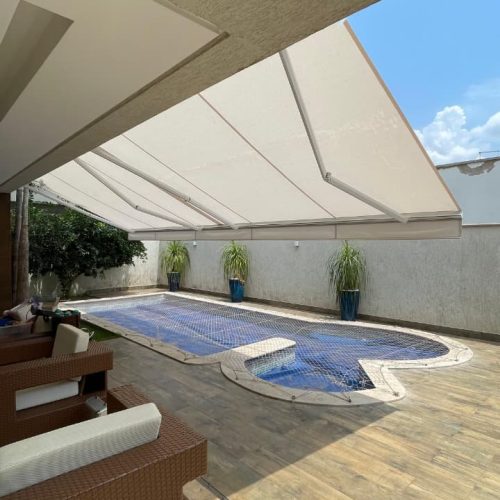 Toldo Articulado sob medida em Goiânia - Casa Branca