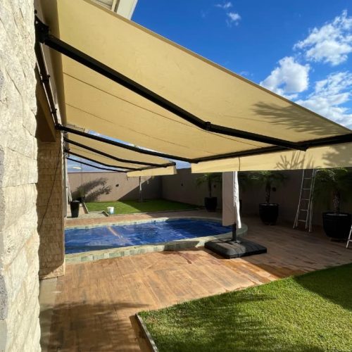 Toldo Articulado sob medida em Goiânia - Casa Branca
