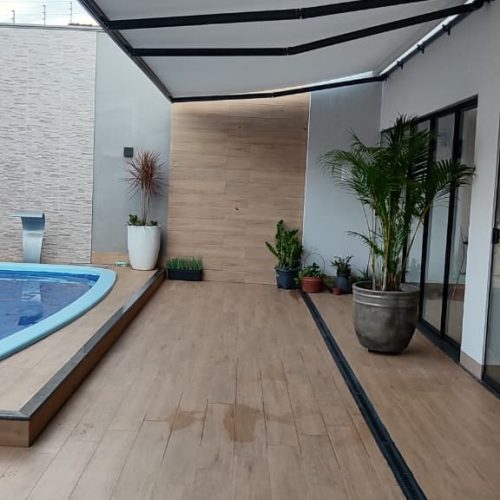 Toldo Articulado sob medida em Goiânia - Casa Branca