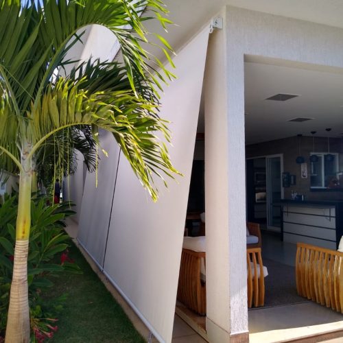 Toldo Vertical - Toldo Retratil sob medida Goiânia - Casa Branca