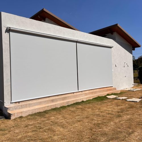 Toldo Vertical - Toldo Retratil sob medida Goiânia - Casa Branca