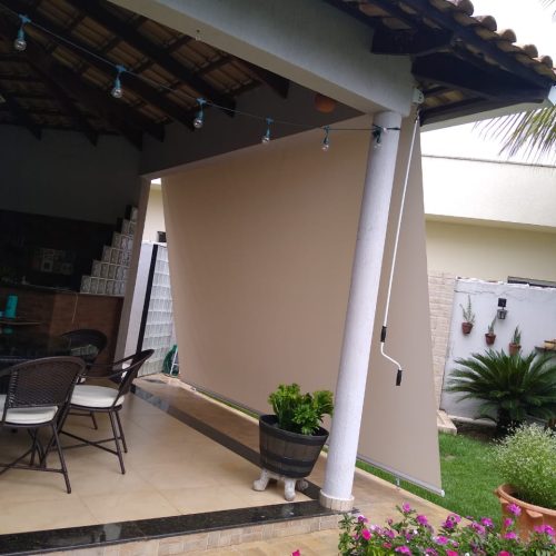 Toldo Vertical - Toldo Retratil sob medida Goiânia - Casa Branca